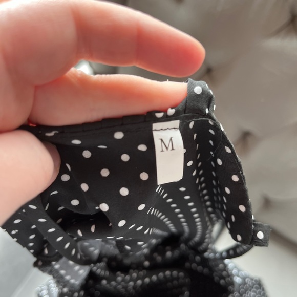 Black and white polka dot tank top - Picture 4 of 4